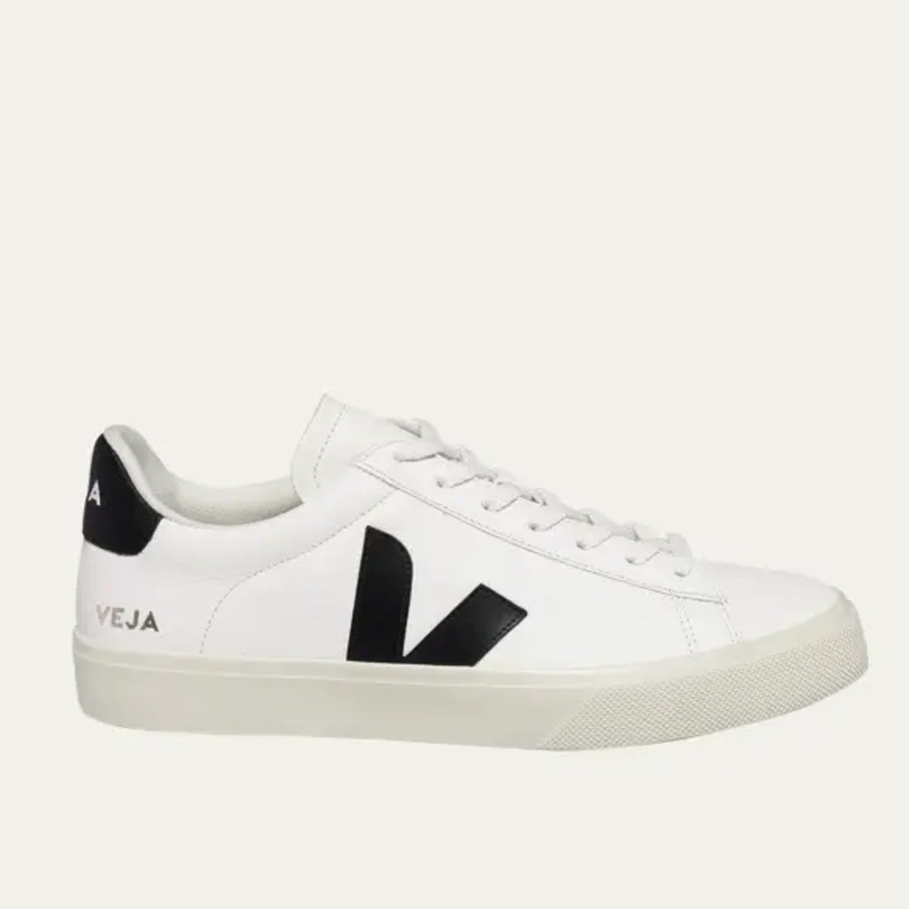 Veja Black and White campo sneakers